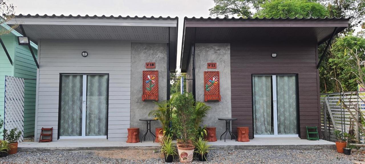 Bansuan Inthanon Resort Chom Thong Exteriör bild