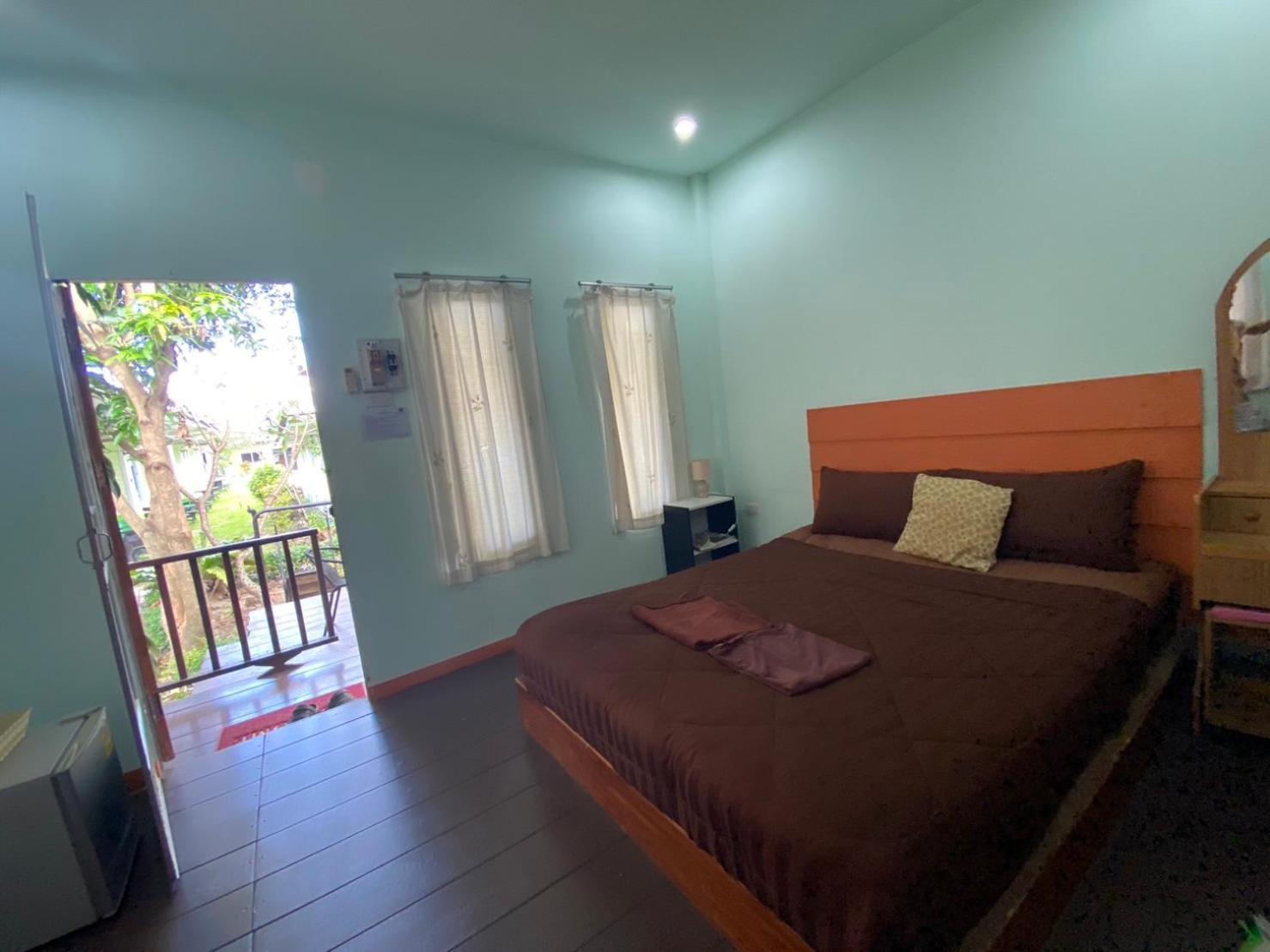 Bansuan Inthanon Resort Chom Thong Exteriör bild