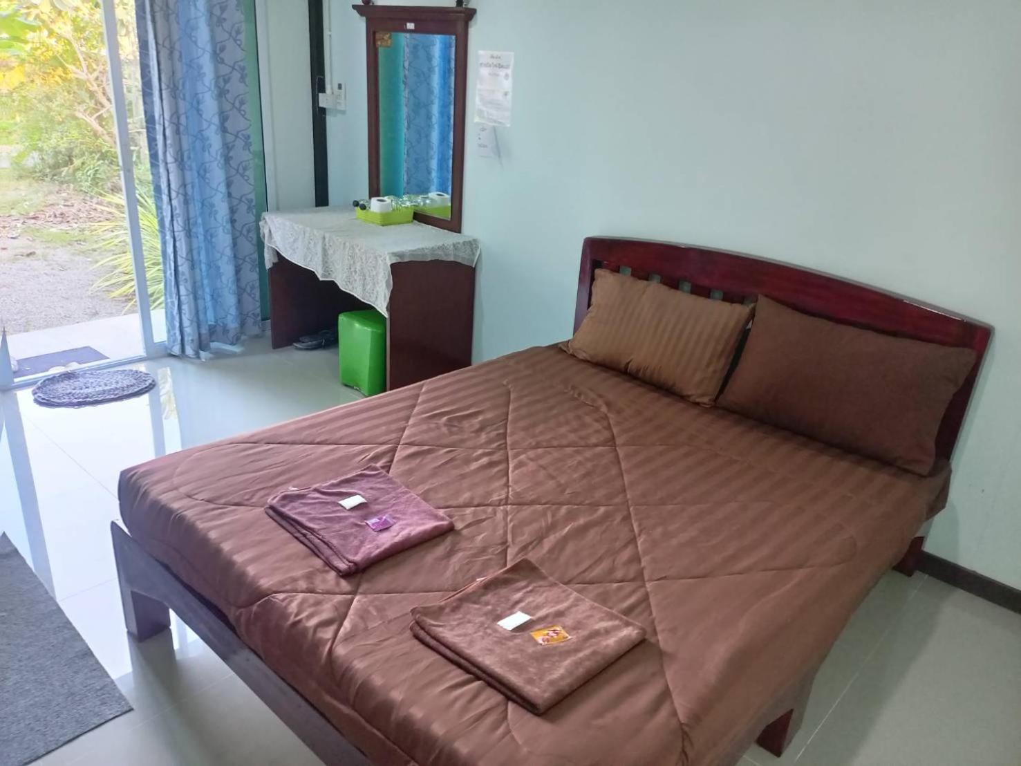 Bansuan Inthanon Resort Chom Thong Exteriör bild