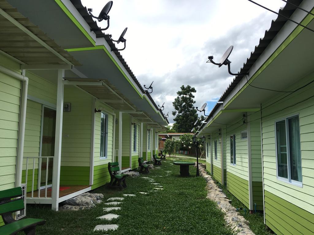 Bansuan Inthanon Resort Chom Thong Exteriör bild